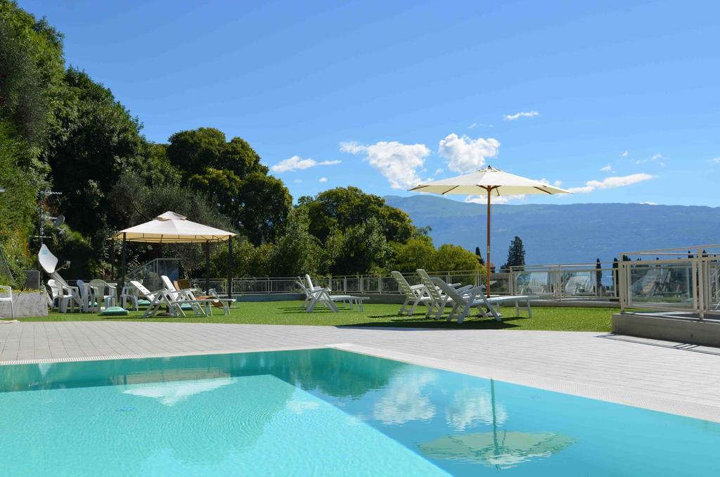 Residence Il Poggio Al Sole Toscolano Maderno Buitenkant foto